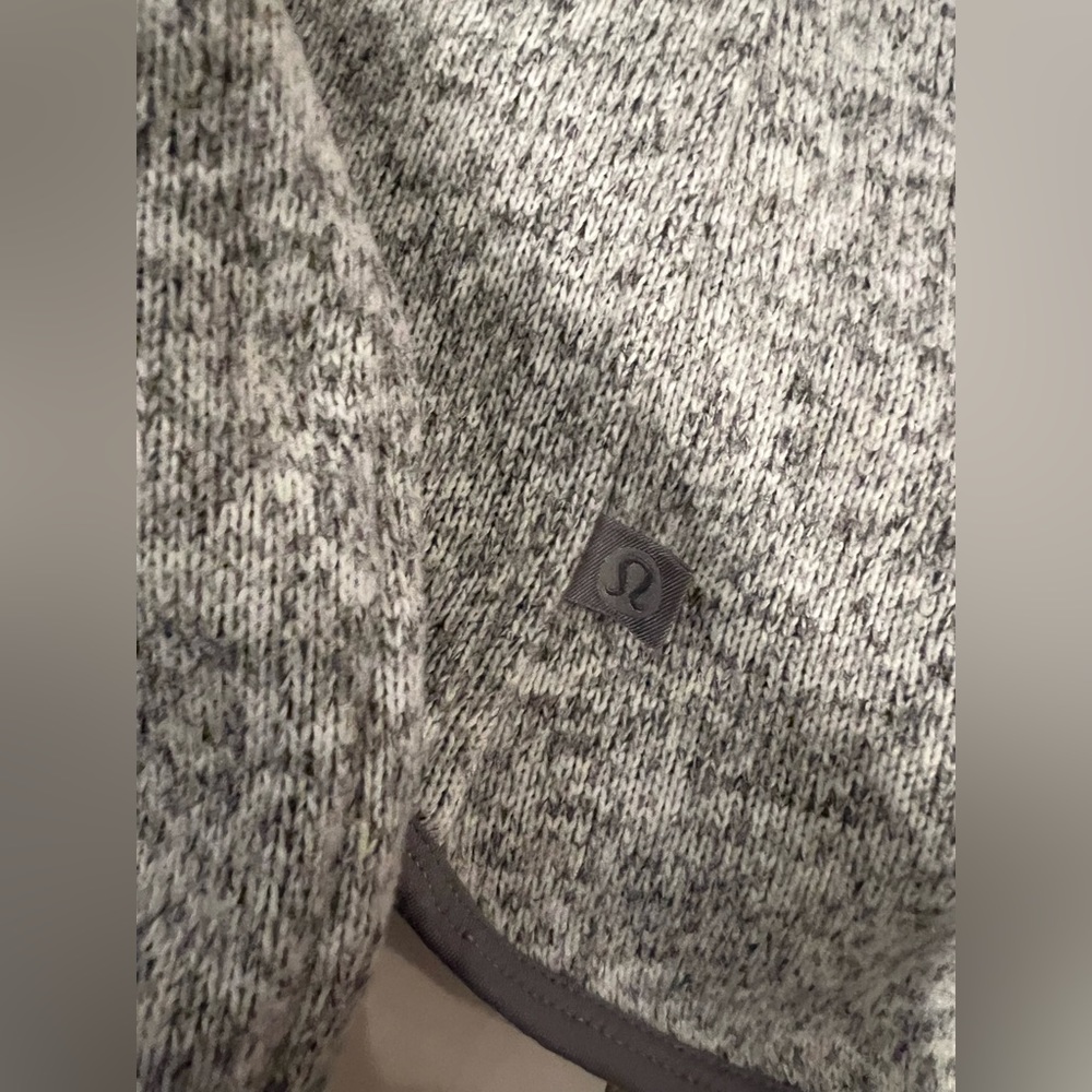 Lululemon jacket - Picture 6 of 6